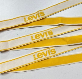 Резинка Декоративная ш. 40 мм. Levi's жёлтая