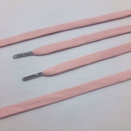Шнурки плоские 125 см., ш. 10 мм., металлический наконечник, нежно-розовые