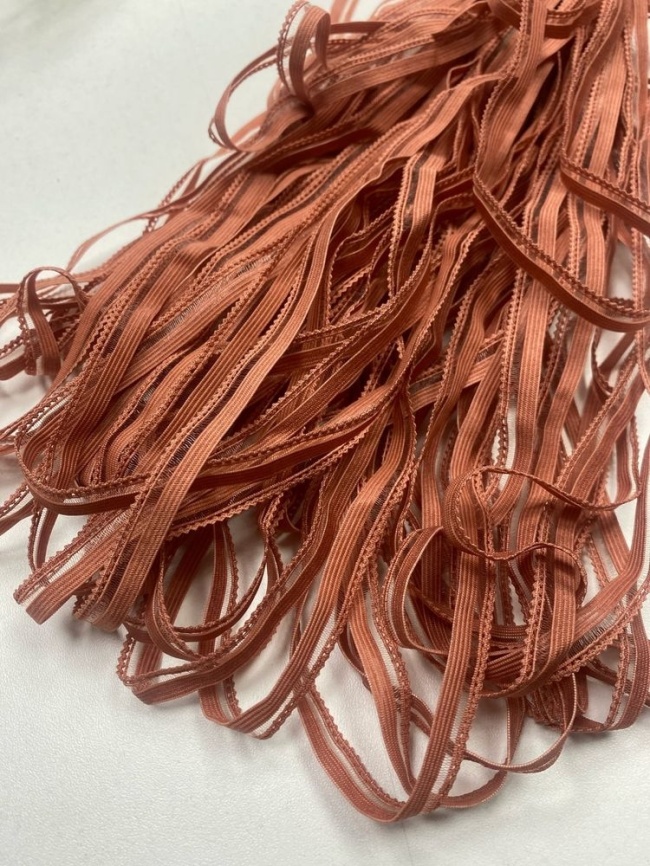 Резинка Декоративная ш. 10 мм. Фестоны Тёмный коралл фото 1