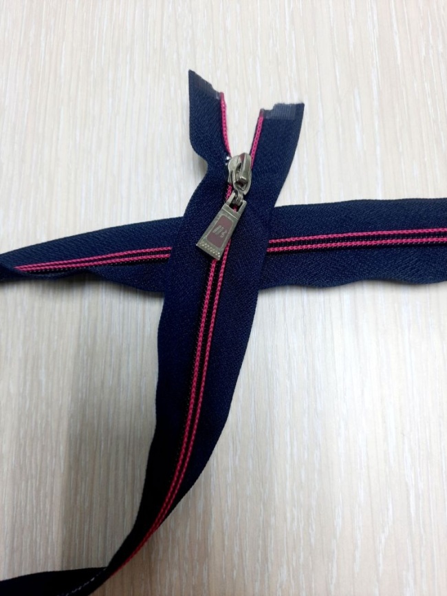 Молния Спиральная Разъемная 55 см. Тёмно-синяя с розовым фото 1