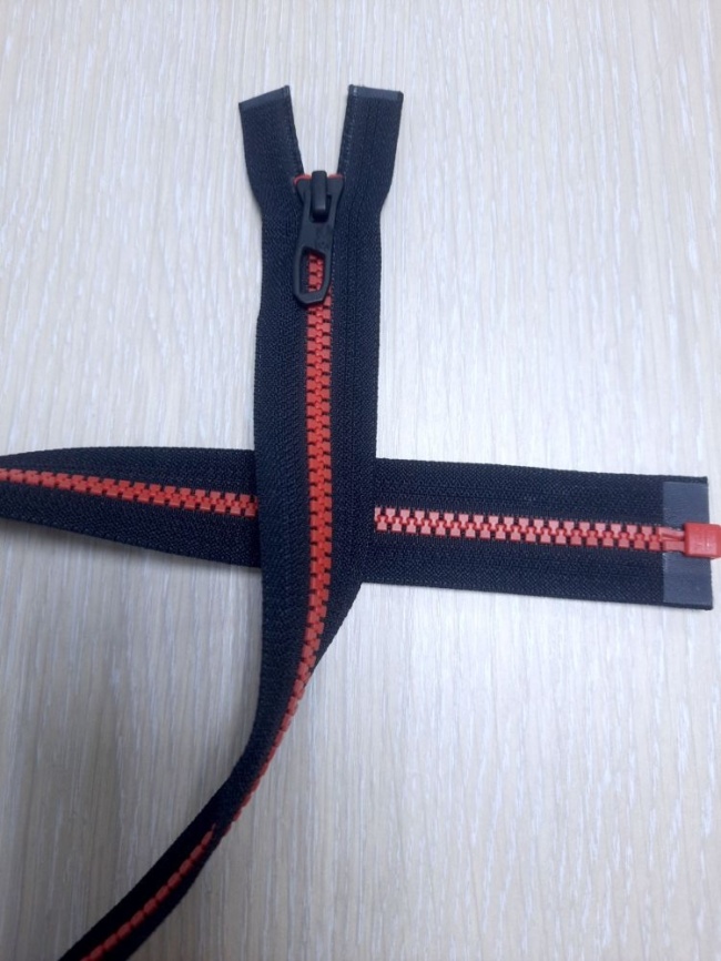 Молния Тракторная Разъемная 60 см. Чёрно-красная фото 1